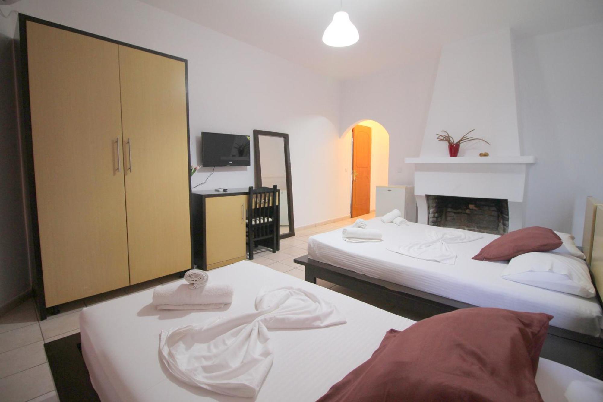 Hotel Ceka Sarande Exterior photo